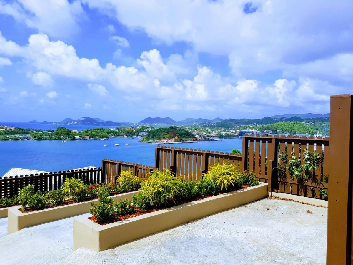 Ocean Crest Villas Castries Exterior photo