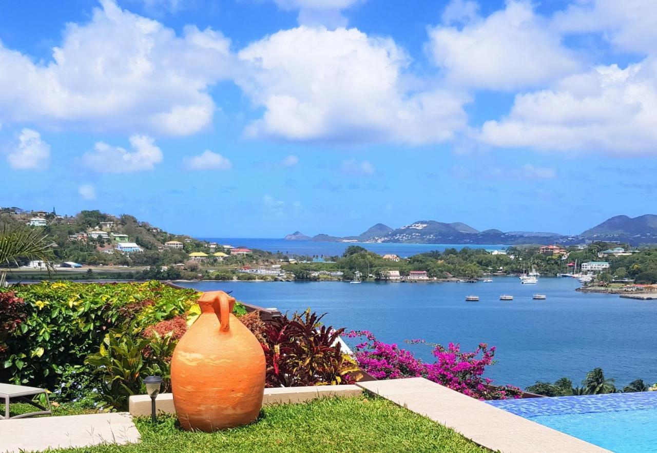 Ocean Crest Villas Castries Exterior photo
