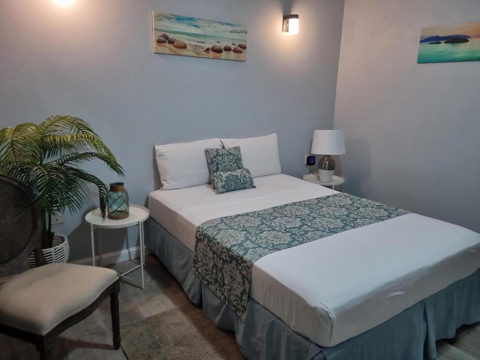Ocean Crest Villas Castries Exterior photo