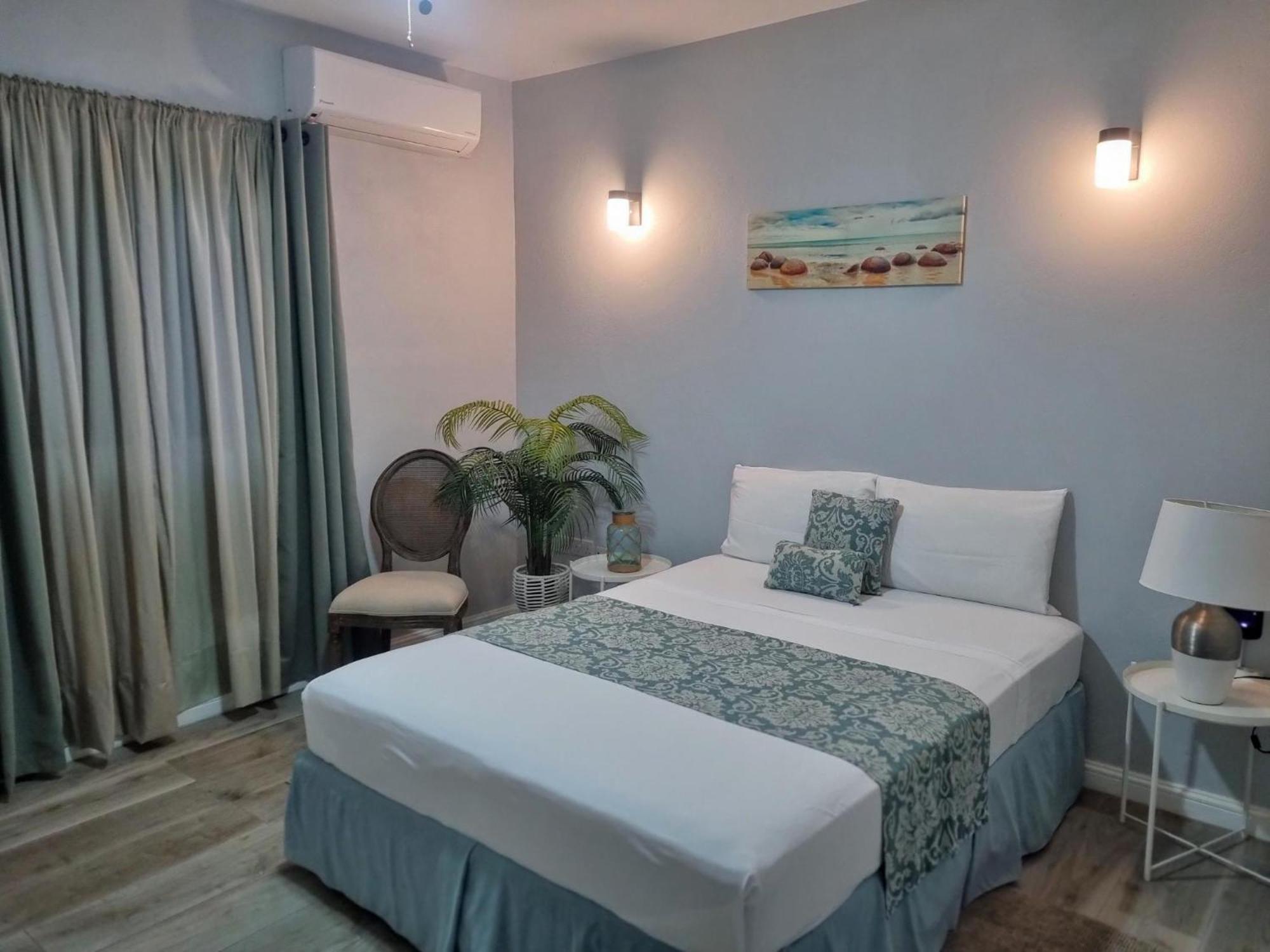Ocean Crest Villas Castries Exterior photo