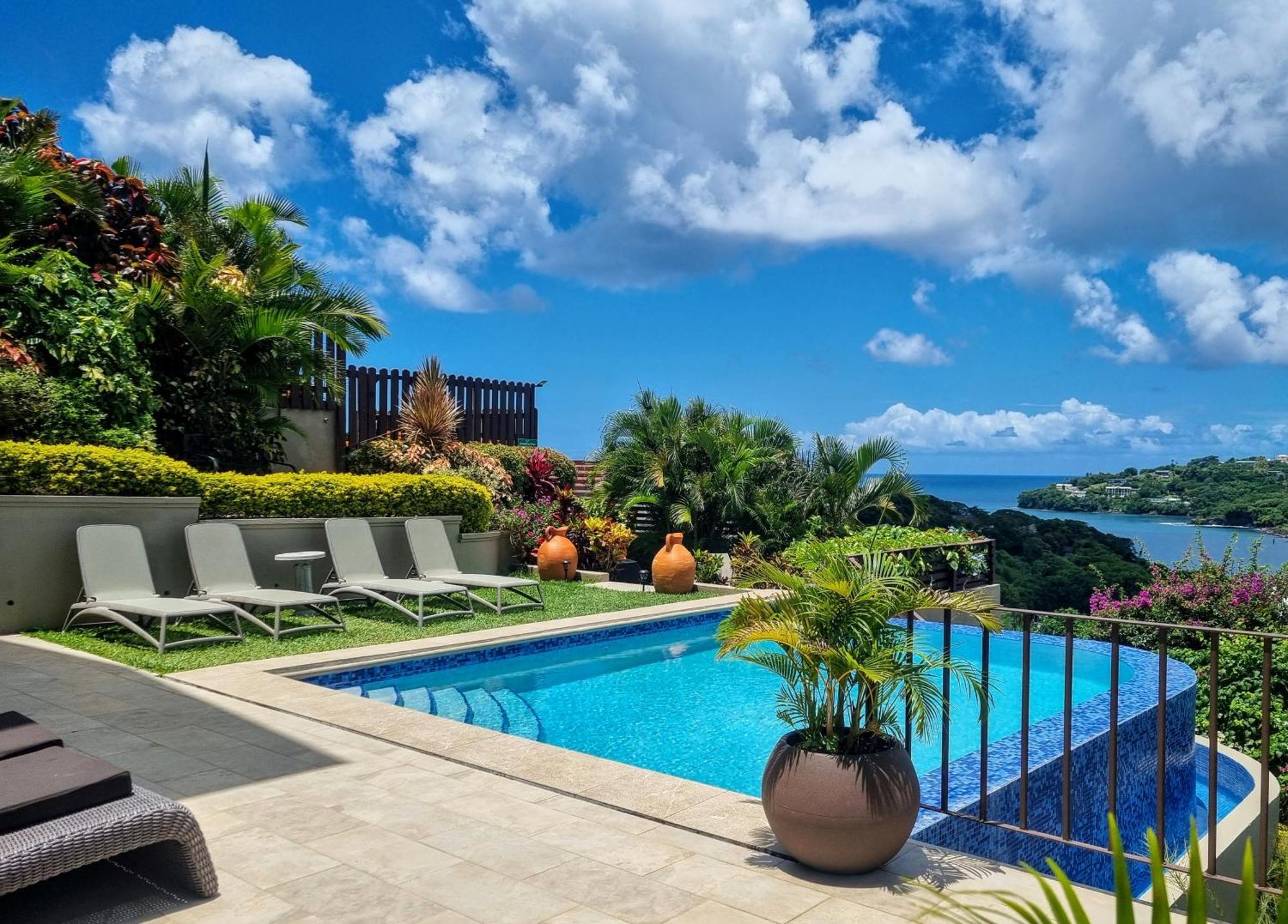 Ocean Crest Villas Castries Exterior photo