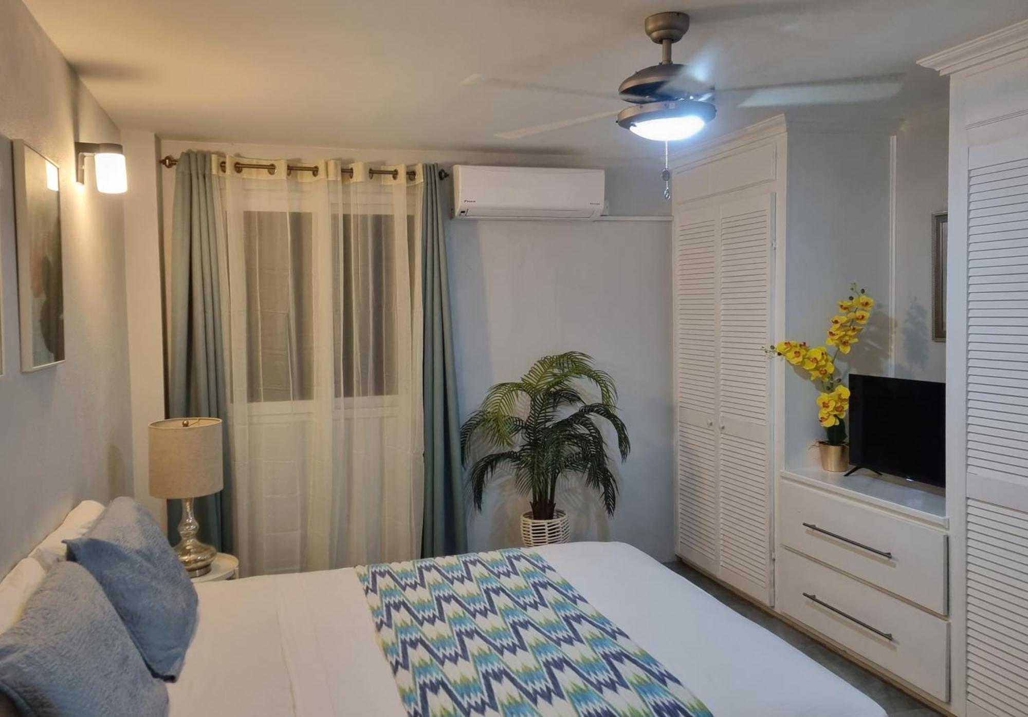 Ocean Crest Villas Castries Exterior photo