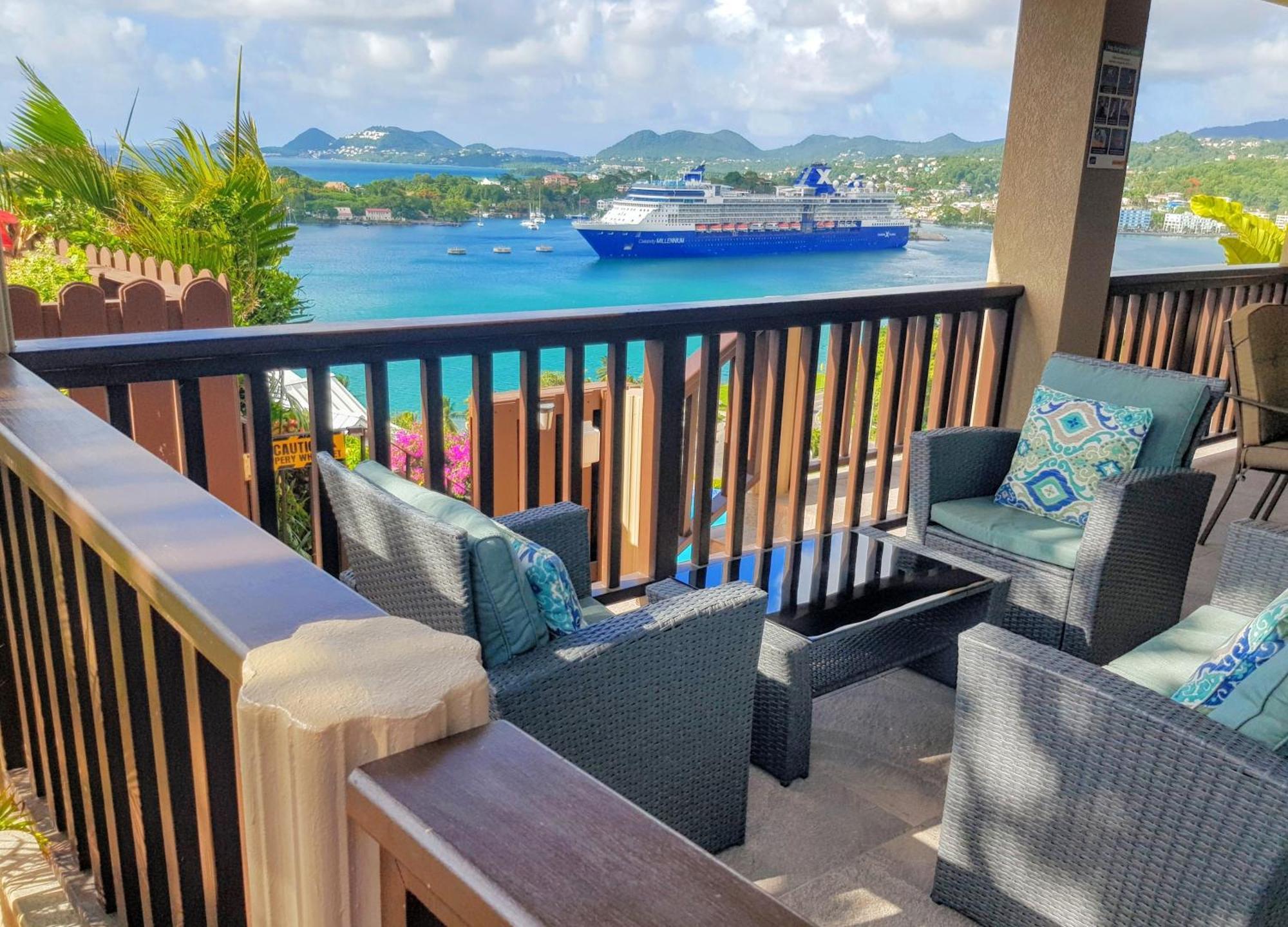 Ocean Crest Villas Castries Exterior photo